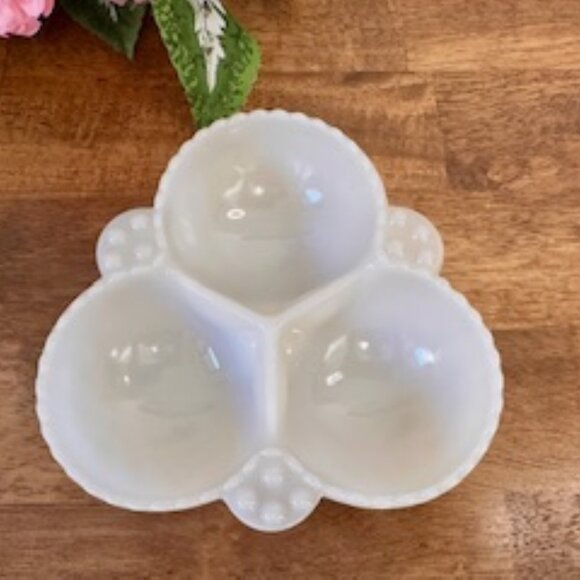 Vintage Fenton‎ Hobnail Creamy White Milk Glass Divided Dish 3 Section MCM - Picture 4 of 5